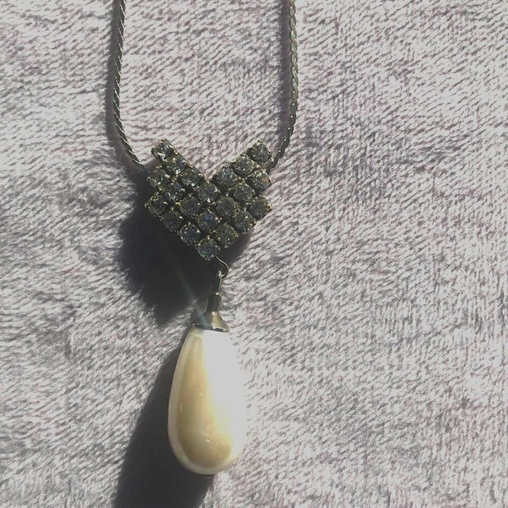White faux Pearl drop pendant Vintage necklace with Aurora Borealis rhinestones